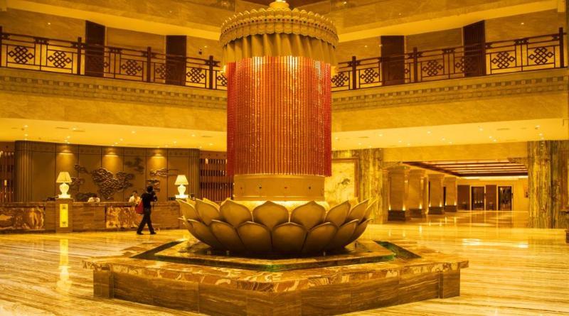 Howard Johnson Tian Yuan Jiuzhaigou Exterior foto